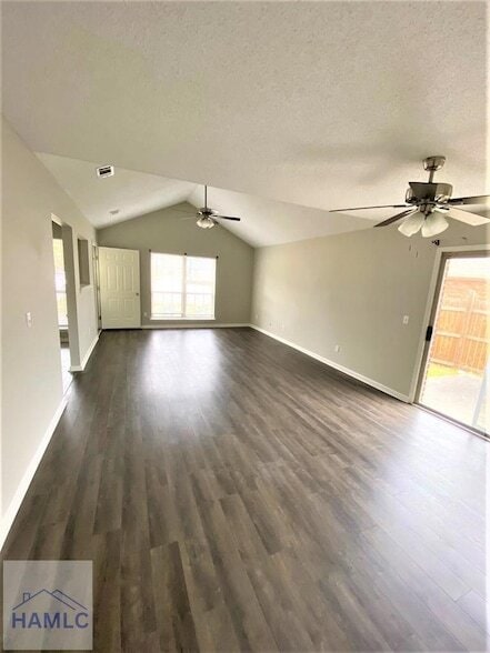 Building Photo - 1758 Ashton Dr