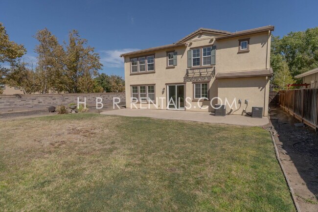 Building Photo - 521 S Altura Ct