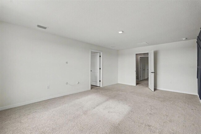 Building Photo - 36851 Goffaux Loop