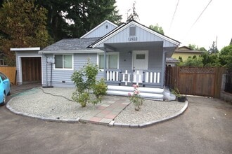 Building Photo - Beautifully Renovated Home in Burien.