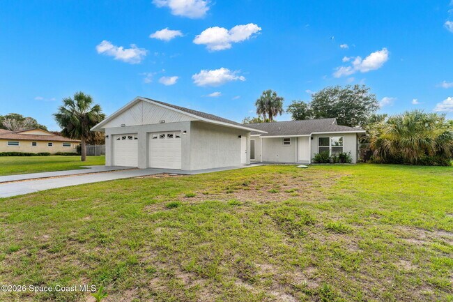 Building Photo - 3077 Sea Gate Cir