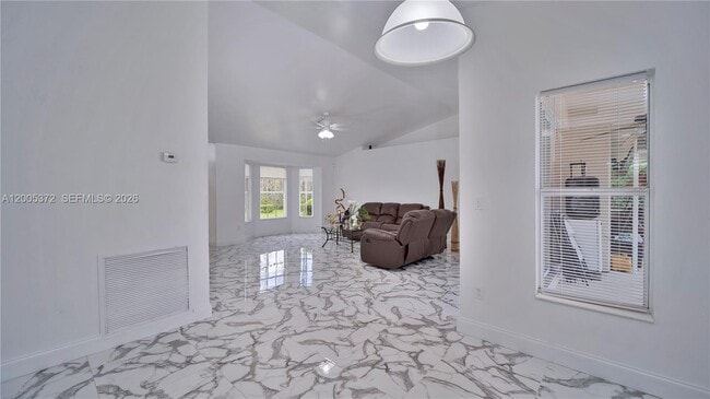 Building Photo - 4081 14th Ave SE