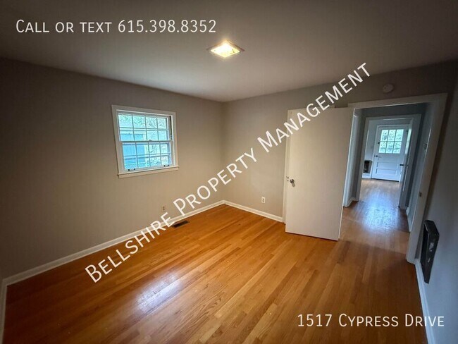 Building Photo - 1517 Cypress Dr