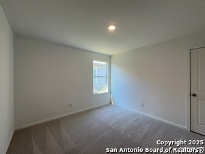 Building Photo - 3307 Gingham Pt