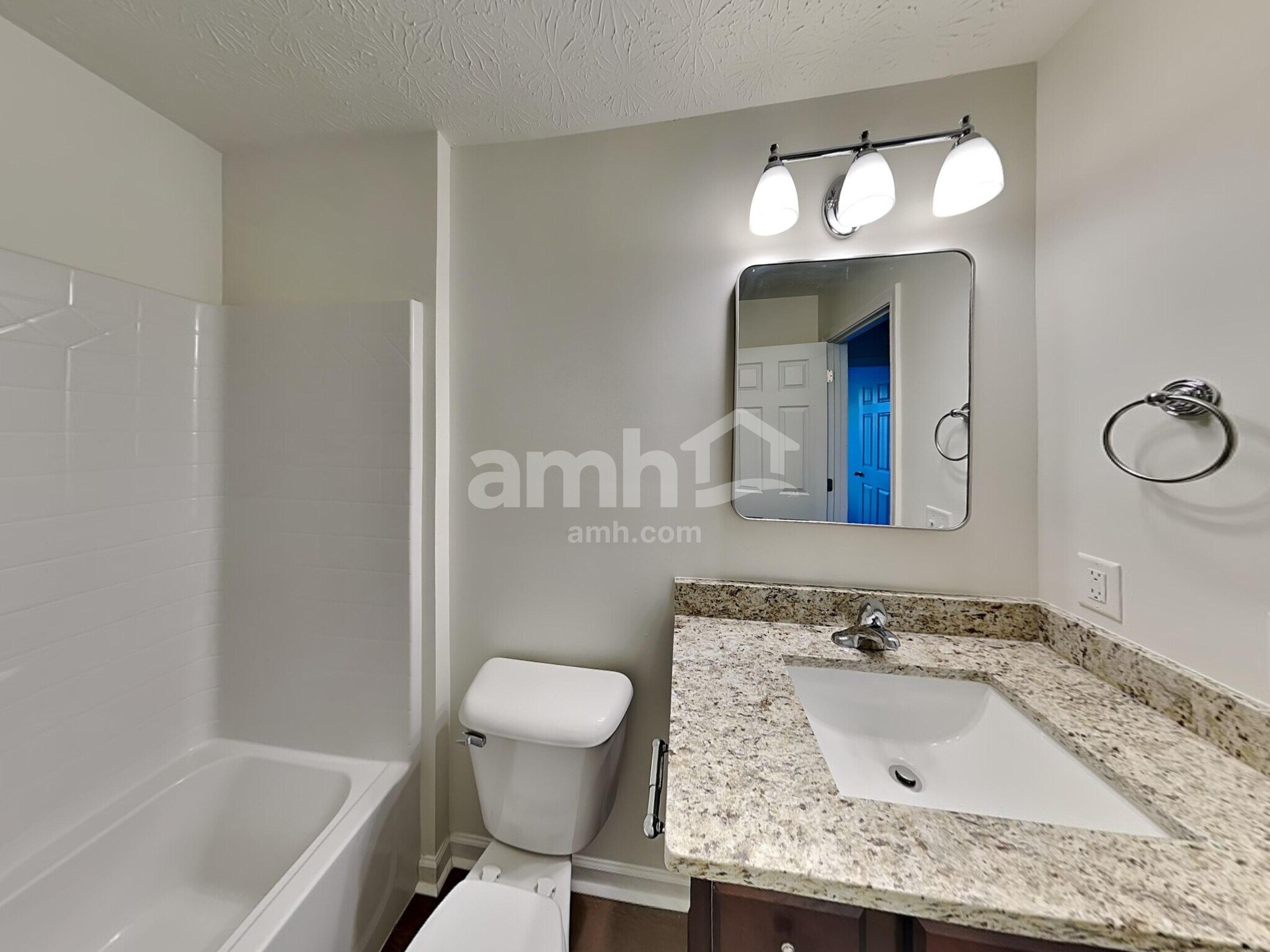 Building Photo - 62 Henderson Ln