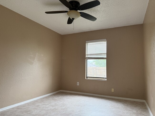 Building Photo - 2506 Boyd Ave