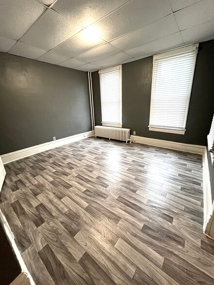 Building Photo - 1401 E Richwoods Blvd