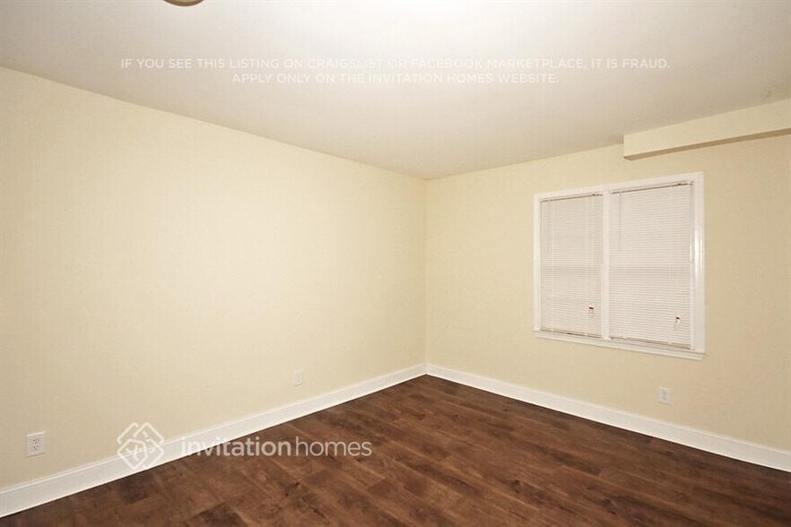 Building Photo - 5155 Sugar Crest Dr