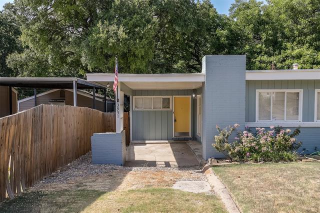 Building Photo - 3931 Dexter Ave