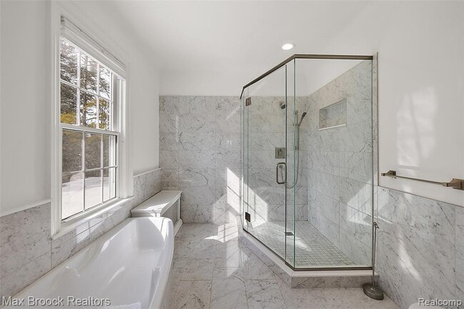 Building Photo - 1200 Orchard Ridge Rd