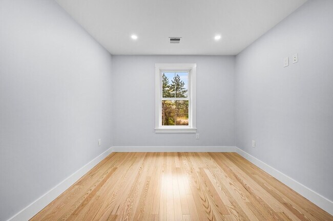 Building Photo - 69 Readville St