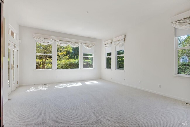 Building Photo - 205 Saddle Wood Dr