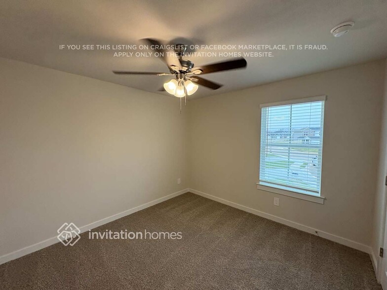 Building Photo - 1318 Bluffton Cir