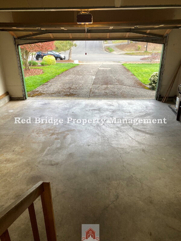 Building Photo - 19840 NW Quail Hollow Dr