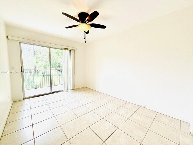 Building Photo - 800 SW 131st Ave