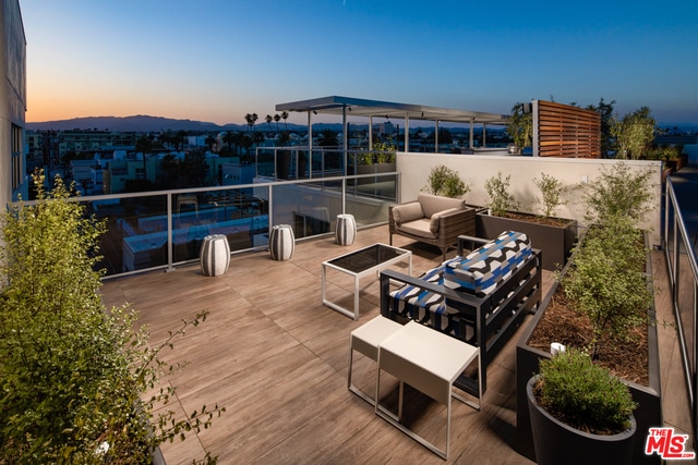 Building Photo - 800 Colorado Ave