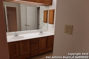 Building Photo - 4635 Shavano Birch