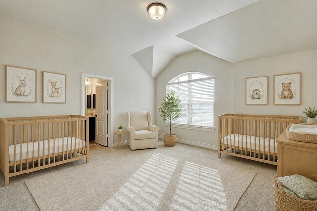 Building Photo - 4006 Misty Waters Ln
