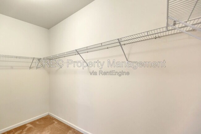 Building Photo - 1689 Eider Down Dr