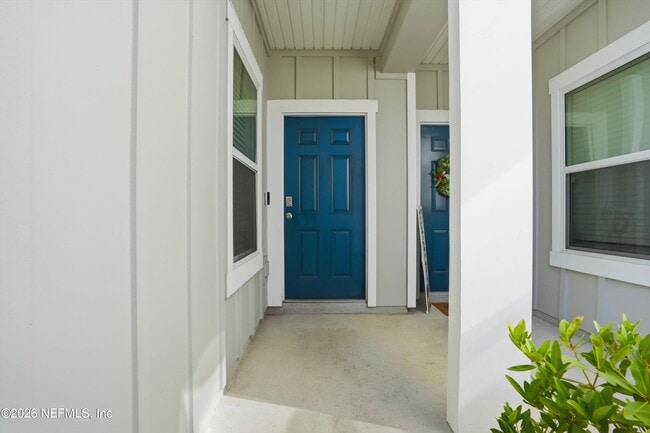 Building Photo - 377 Aralia Ln