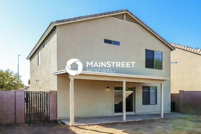 Building Photo - 4 Bedroom Pet-Friendly Home in Avondale, AZ with Main Street Renewal