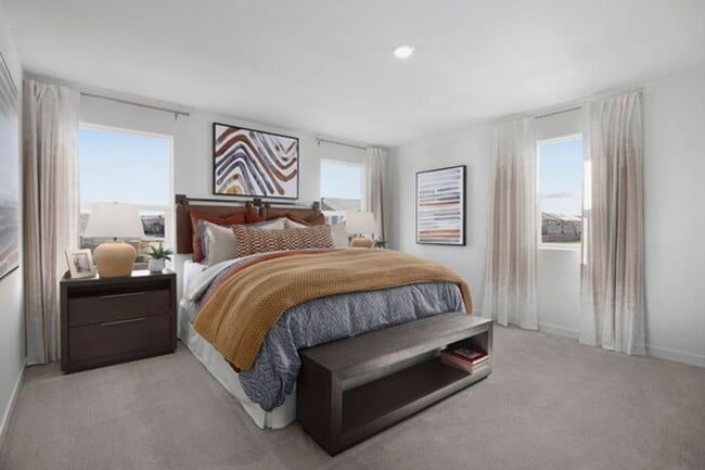 Building Photo - New Home: 3 Bedroom / 2.5 Bathroom - Northwest Rocklin (Whitney Ranch)