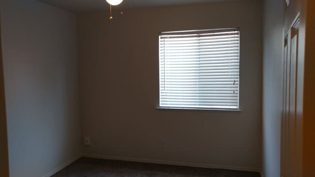 Building Photo - Big backyard on this NW home, Central Unif...