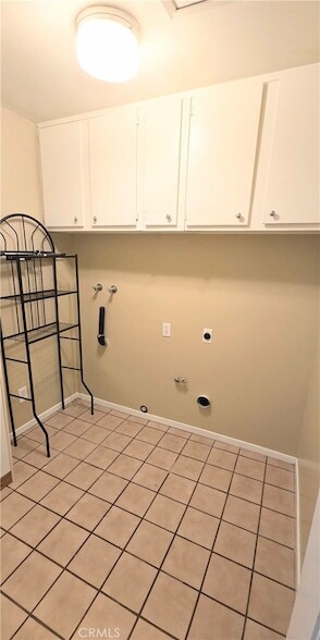 Building Photo - 8730 6th St