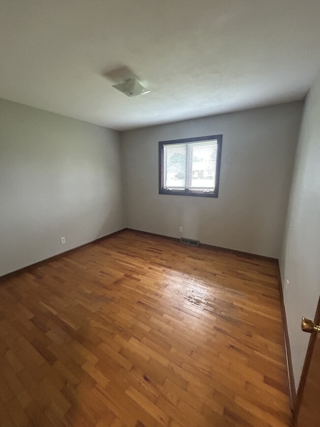 Building Photo - 10269 Felch St