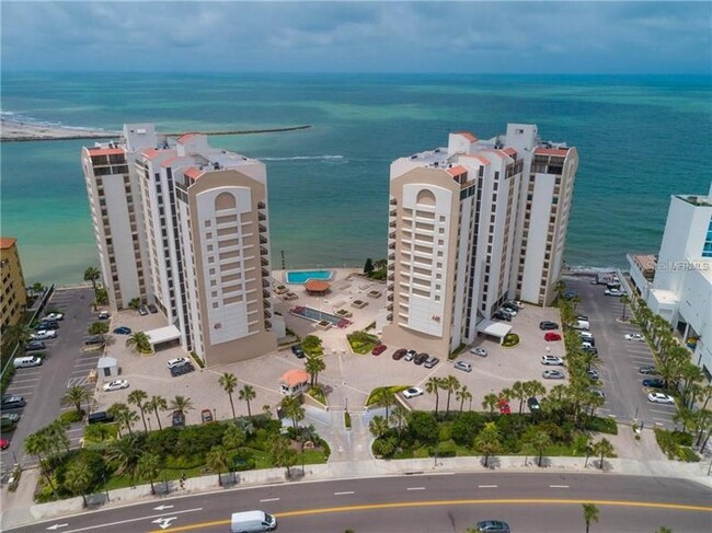 Building Photo - 450 S Gulfview Blvd