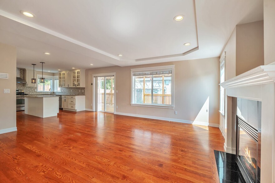 Building Photo - 9604 S 236th Pl