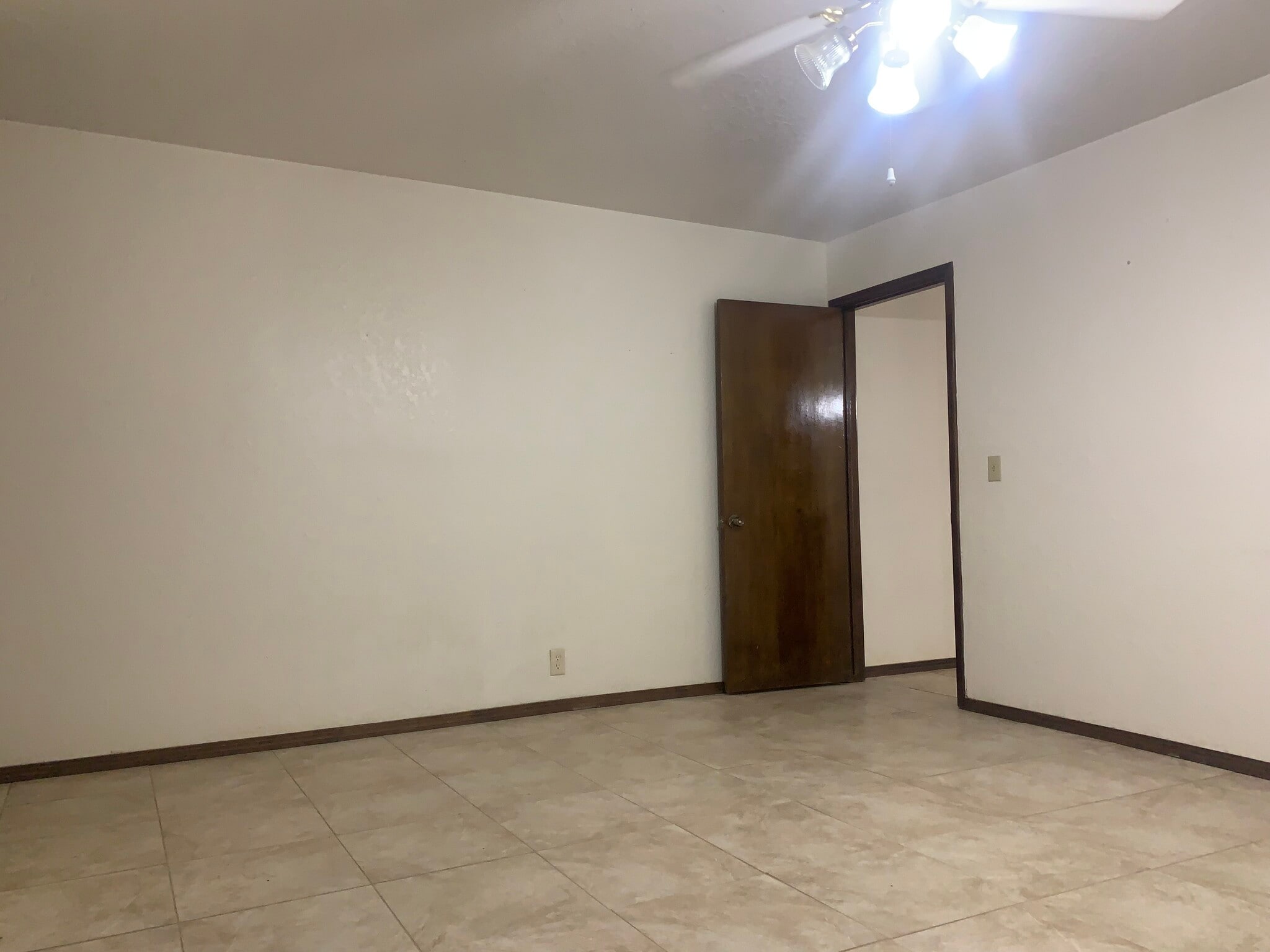 Building Photo - 2111 NW 117th St