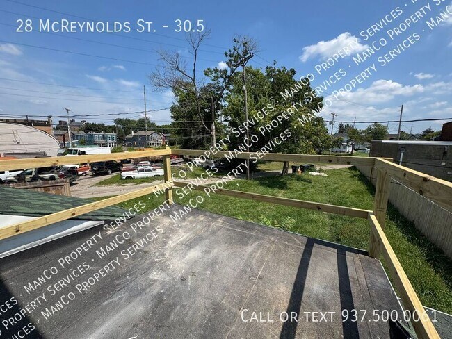 Building Photo - 28 Mcreynolds St