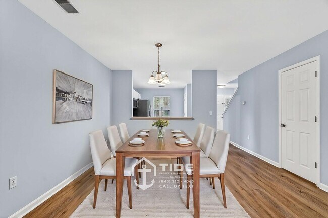 Building Photo - Townhome Living on Daniel Island