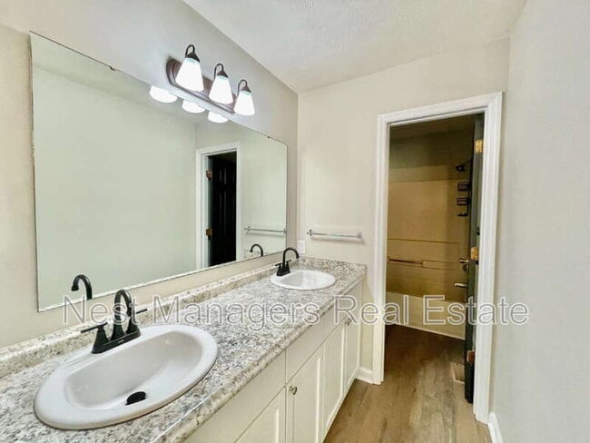 Building Photo - 6736 St Julian Way