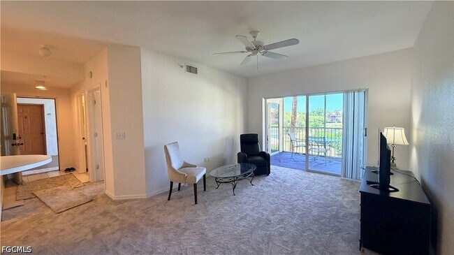 Building Photo - 6490 Aragon Way