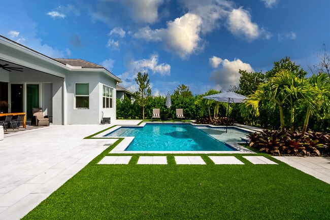 Building Photo - 5330 Yellow Water Lily Ct