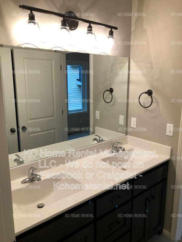 Building Photo - 3931 Genessee St