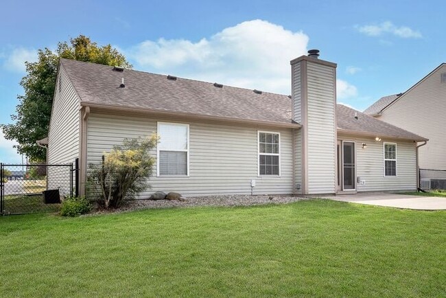 Building Photo - Updated 3 Bedroom Ranch on a Cul-De-Sac in...