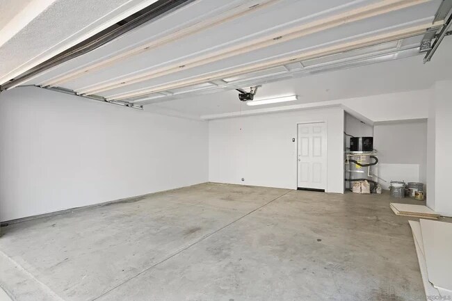 Building Photo - 357 Mission Terrace Ave