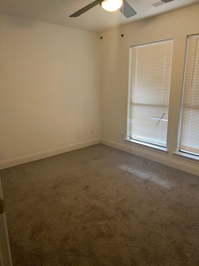 Building Photo - 13308 Fall Manor Dr
