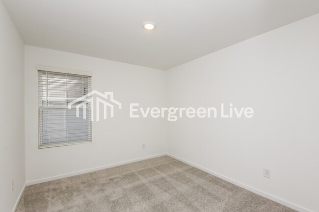 Building Photo - 10708 Dusty Rnch Rd