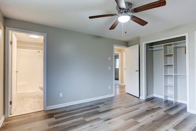 Building Photo - Updated 3 Bedroom, 2 Bath Home with Spacio...