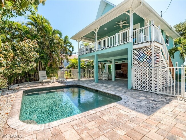 Building Photo - 6020 Cypress Ln