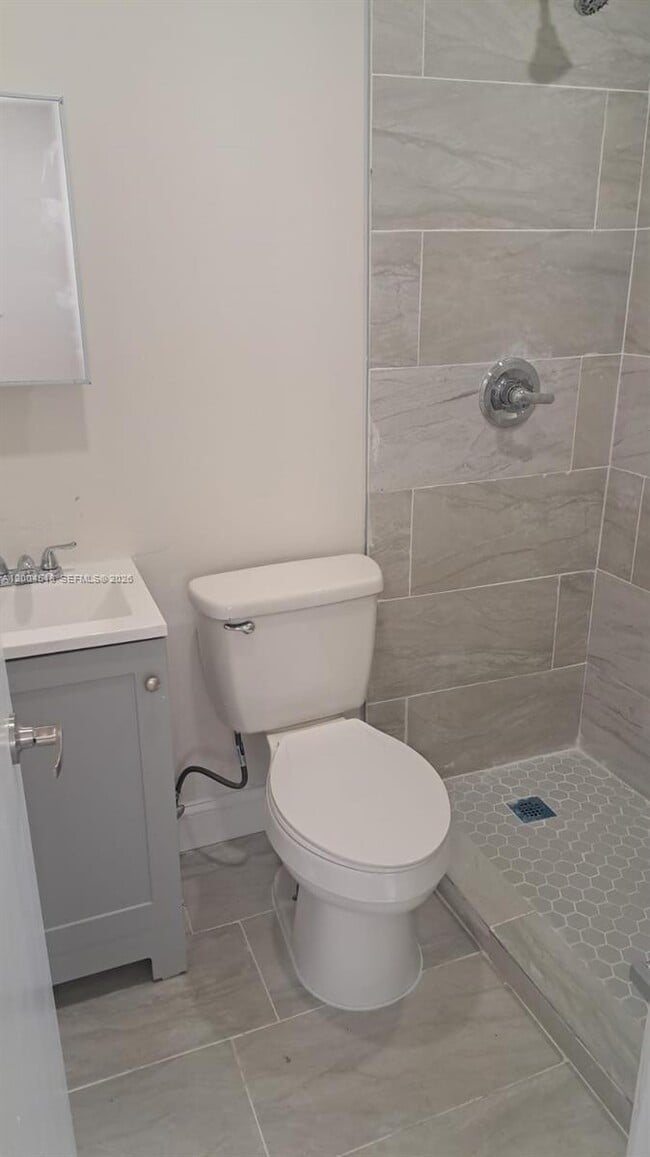 Building Photo - 2457 NW 35th St