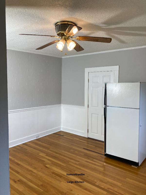 Building Photo - 522 Radford Pl