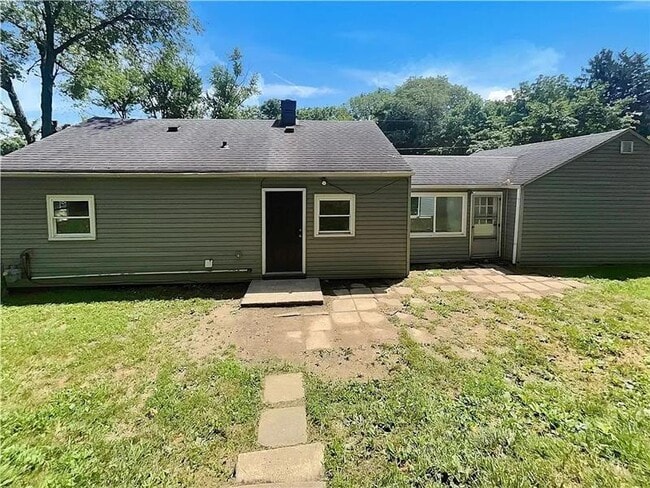 Building Photo - 1202 Clifton Ave