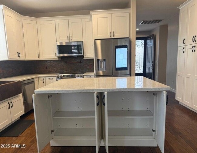 Building Photo - 191 W Beechnut Pl