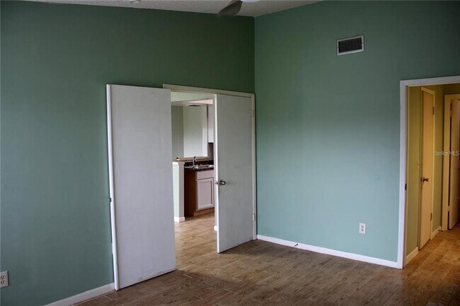 Building Photo - 1340 Stearman Ct