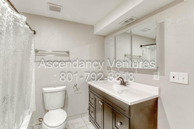 Building Photo - 171 Calais Ln